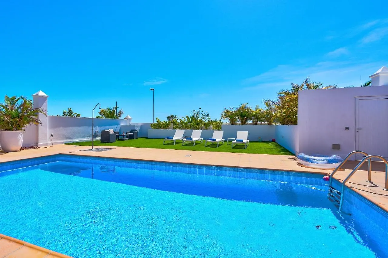 Espectacular Villa Aurora By Paramount Holidays Puerto de Santiago  0*, Puerto de Santiago (Tenerife)