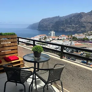 With Fantastic Sea View In Gigantes Puerto de Santiago (Tenerife)