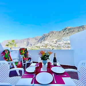 Apartament Seaview Townhouse In Puerto Santiago & Gigantes, Puerto de Santiago (Tenerife)